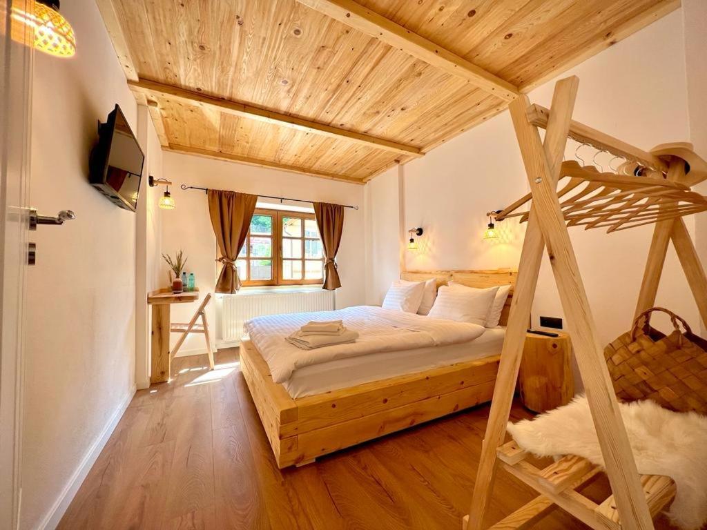 Victoria Gasthaus Rasnov - Charming Vacation House In Rasnov Екстер'єр фото